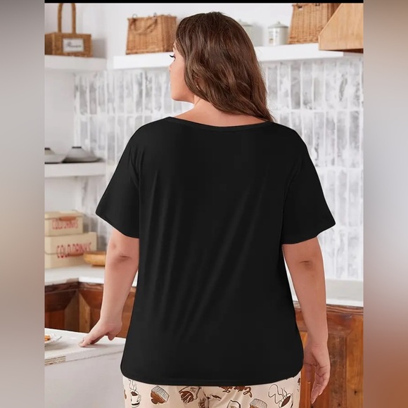 ‼️‼️Clearance-Plus Size Women's Cozy Sleep Top - Picture 2 of 4